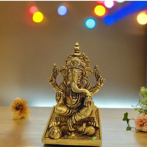 Aakrati Brass Lord Ganpati Sitting Statue for Temple| Worship Idol| Temple Dcor| Lord Ganesha (Yellow,3.5