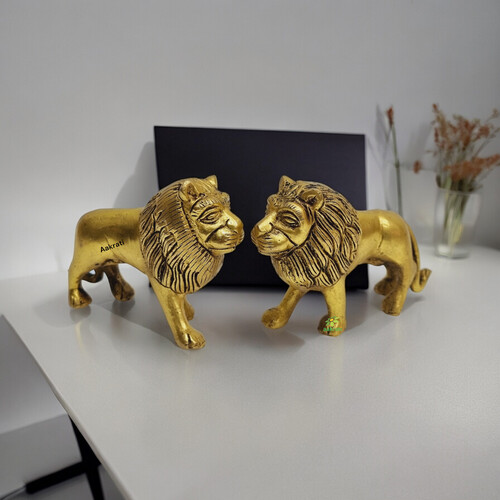 A Pair of Brass Lion Statues Made By Aakrati| Collectable Figurine| Showpieces| Decorative Items (Yellow,3