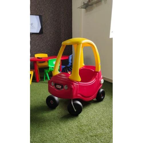 Coupe Car For Indoor Playground Equipment - Material: Frp