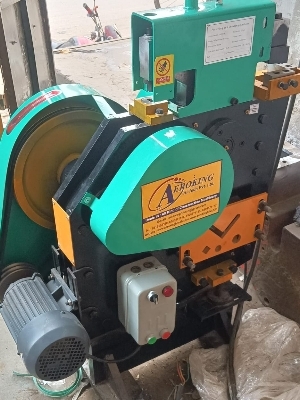 Multi cutter machine