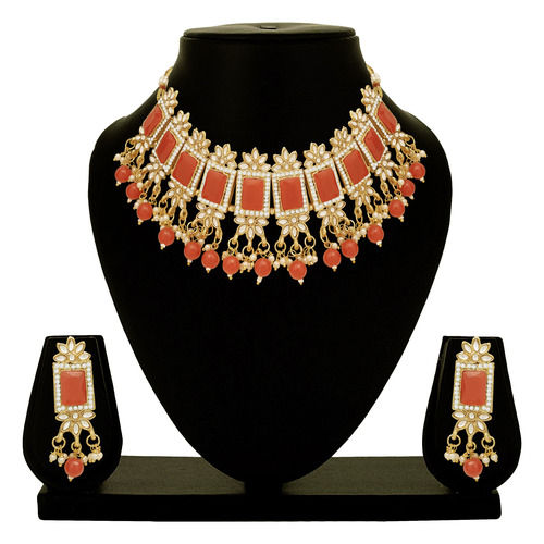 Divine Square Kundan choker necklace Set..