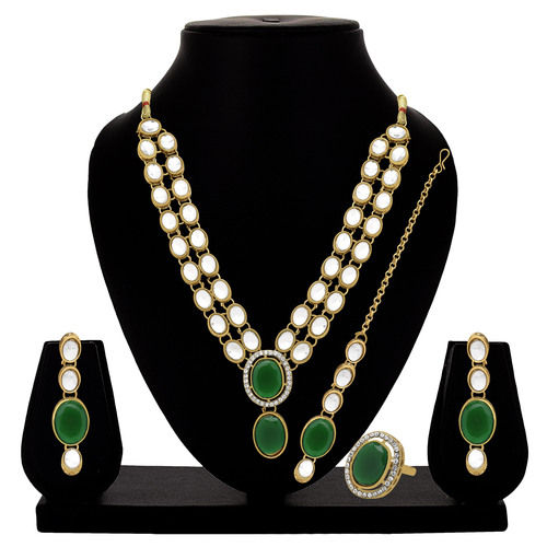 Kundan Oval Grace Choker Necklace Set