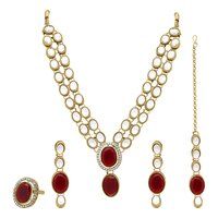 Kundan Oval Grace Choker Necklace Set.