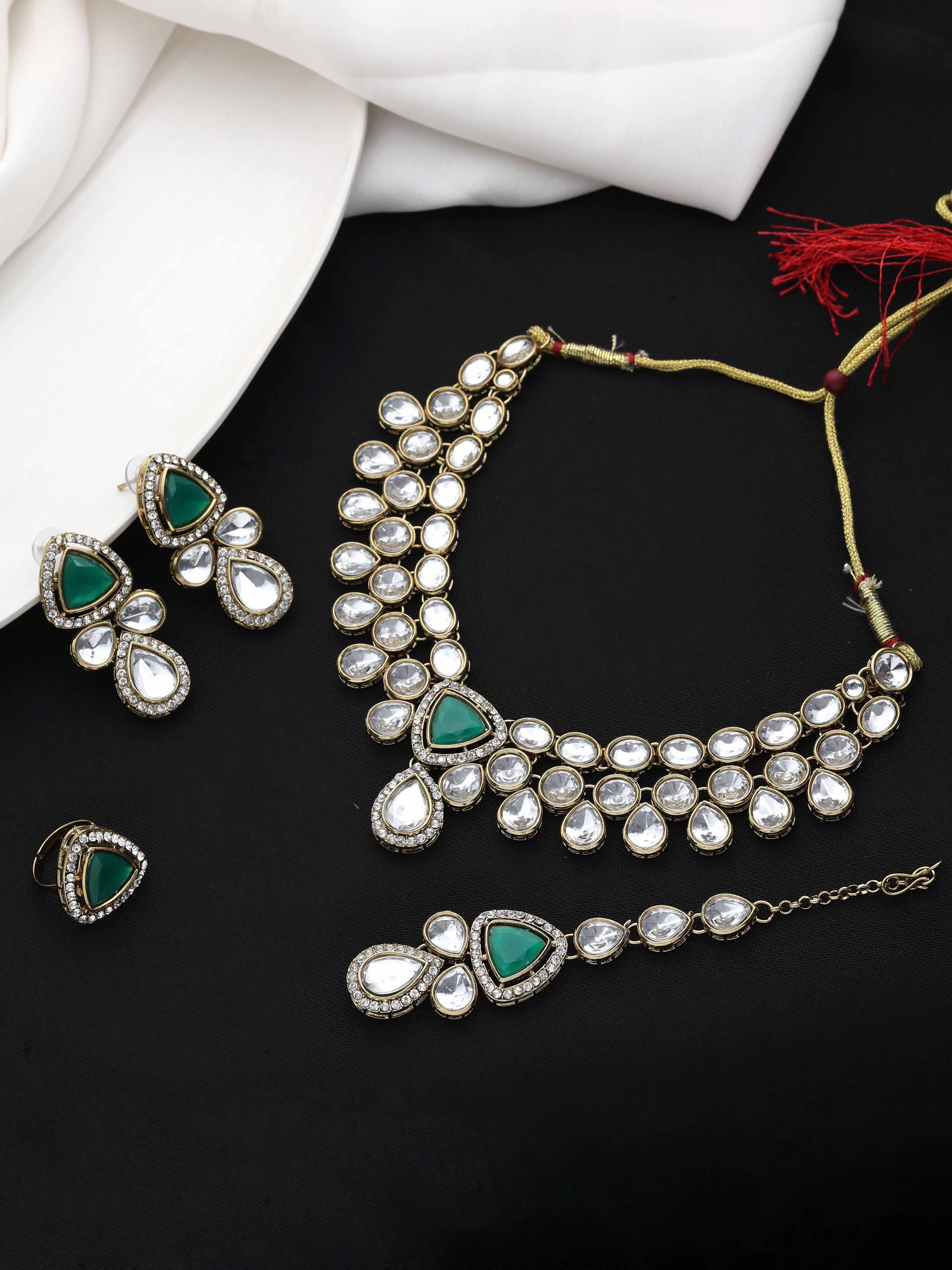 Tri-Luminous Kundan Choker Necklace Set