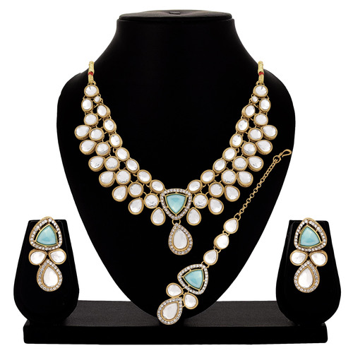Tri-Luminous Kundan Choker Necklace Set
