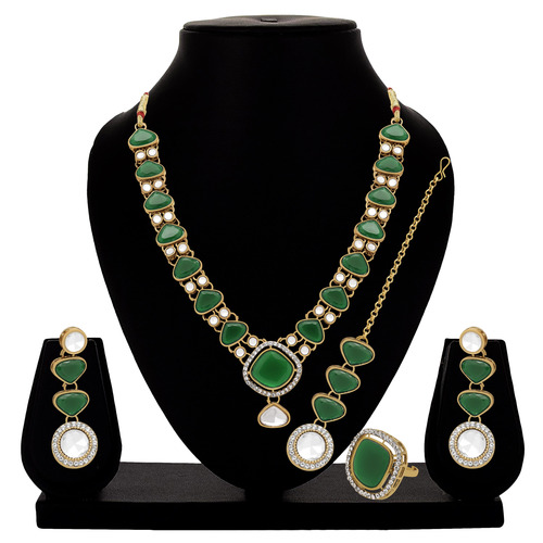 Classic Grace Mehandi Plated Kundan Choker Necklace Set
