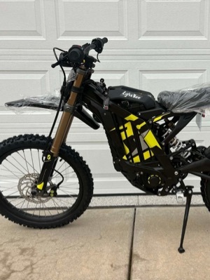 SurRon Light Bee X Electric Dirt Bike 2025