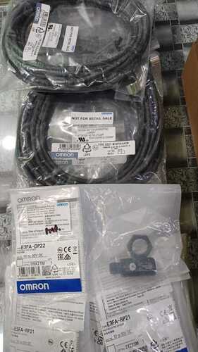 OMRON PHOTOELECTRIC SENSOR E3FA-DP22