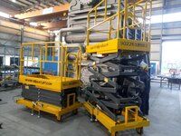 Self Propelled Electric Scissor Lifts