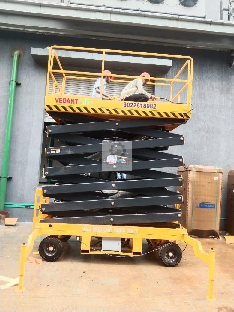 extended platform maintenance work mobile scissor lift table