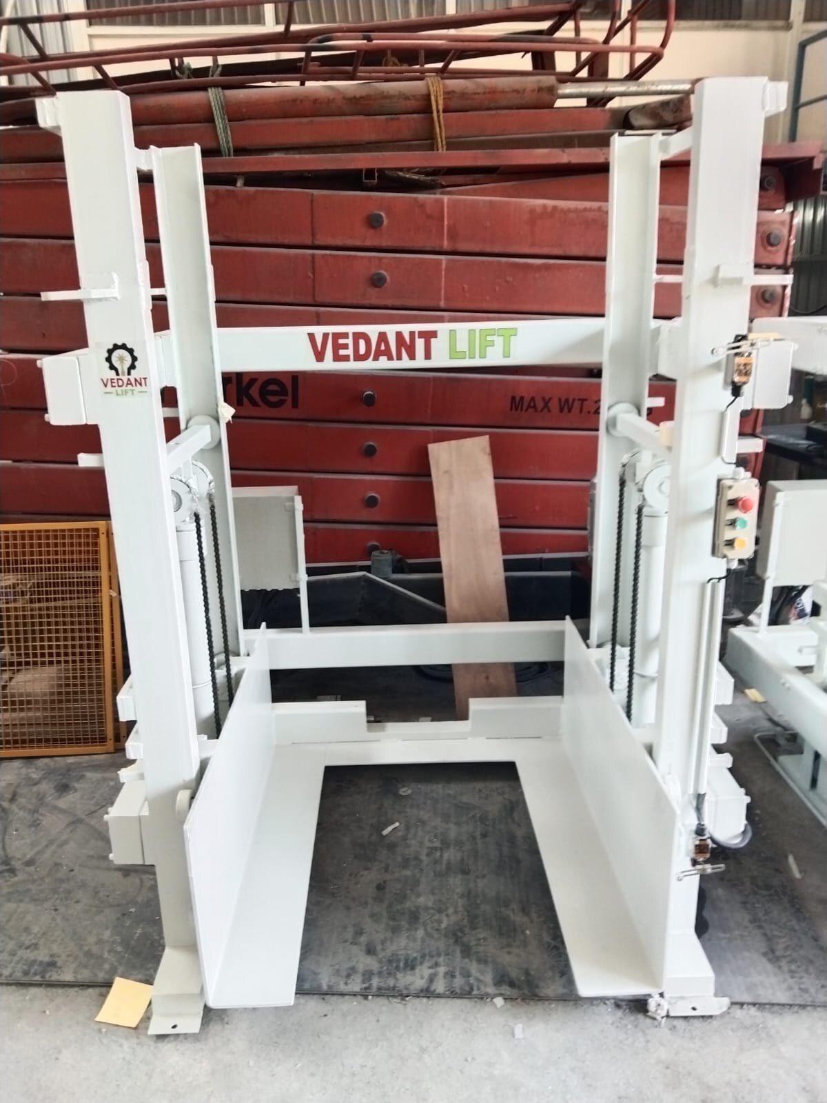 Vedant scissor lift Table