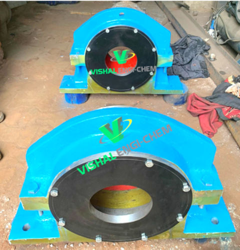 Industrial Bearing Housing - Lubrication Type: Oil