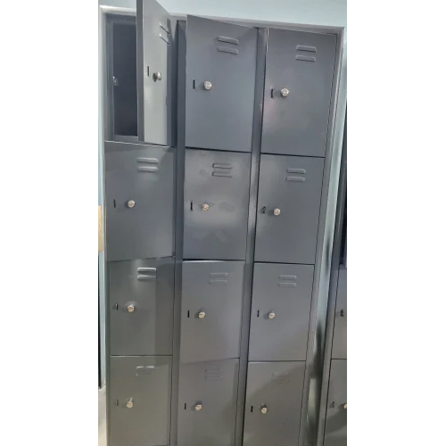 12 Door Workers Locker