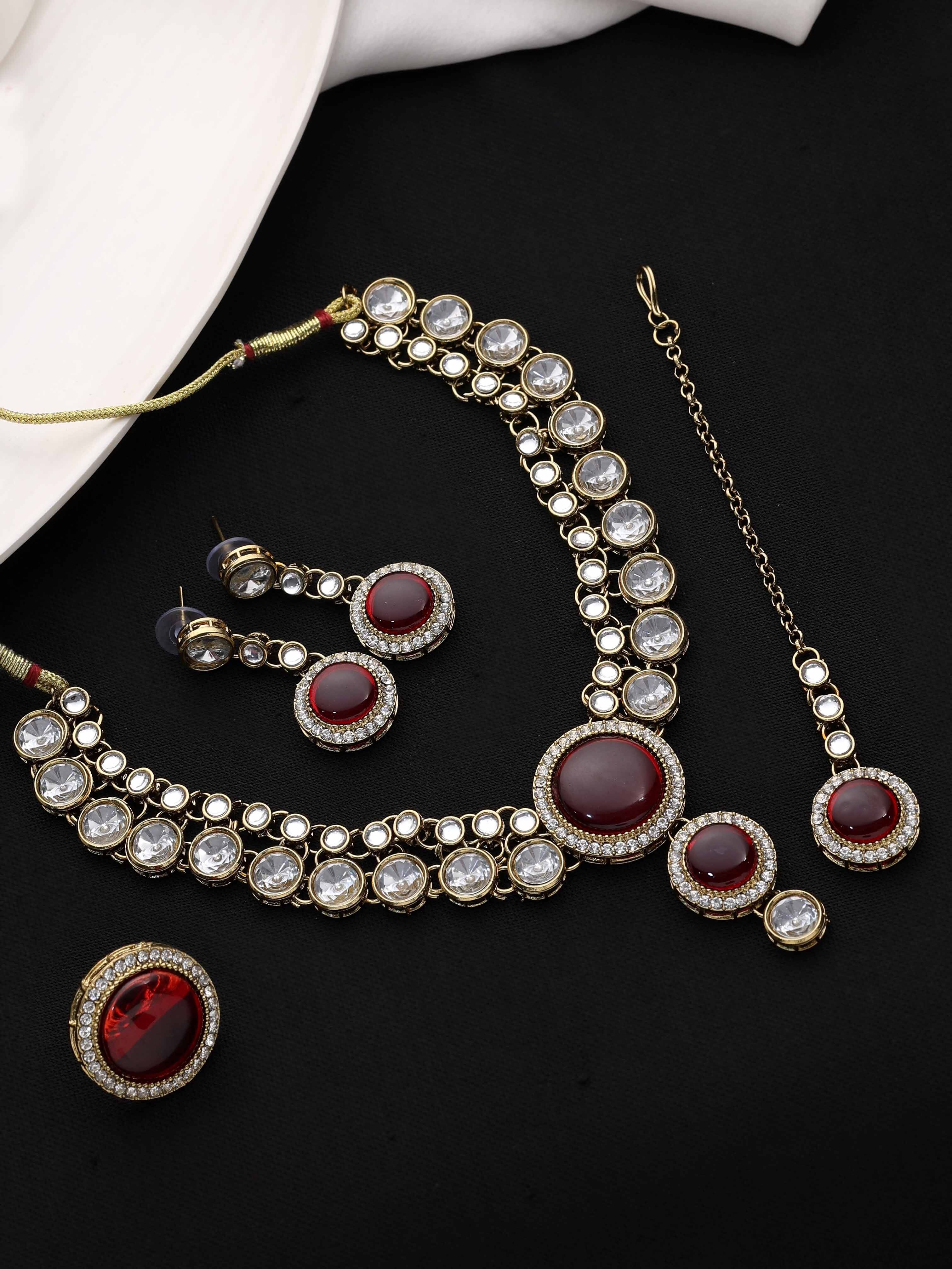 Double Delight Kundan choker Necklace set.