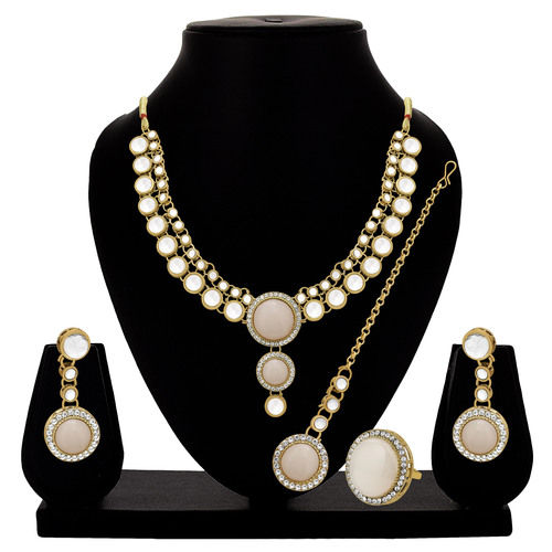 Double Delight Kundan choker Necklace set.....