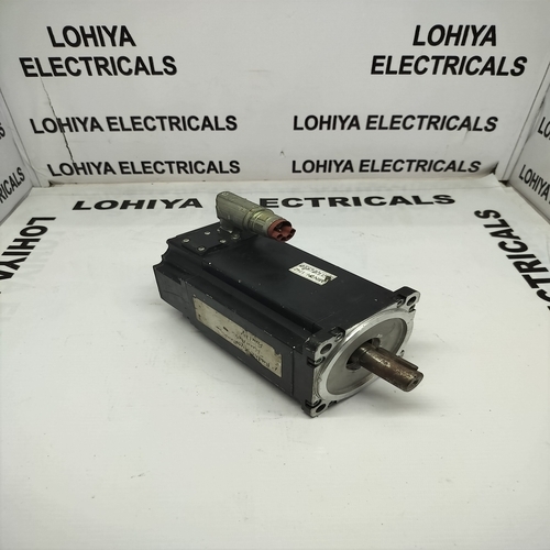 B&R 8LSA44.DA030S100-3 SERVO MOTOR