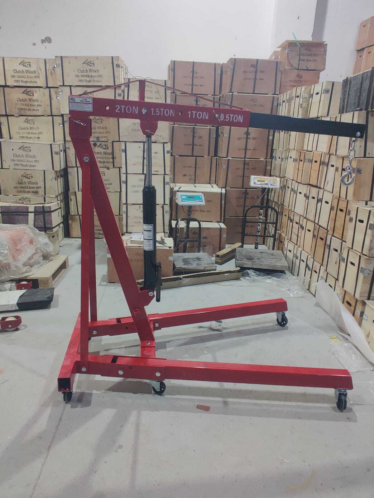 Hydraulic hand opreated shop crane