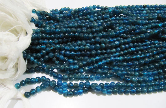 Natural Genuine Neon Apatite Round Plain 4-5mm Beads Strand 13 Inches Long