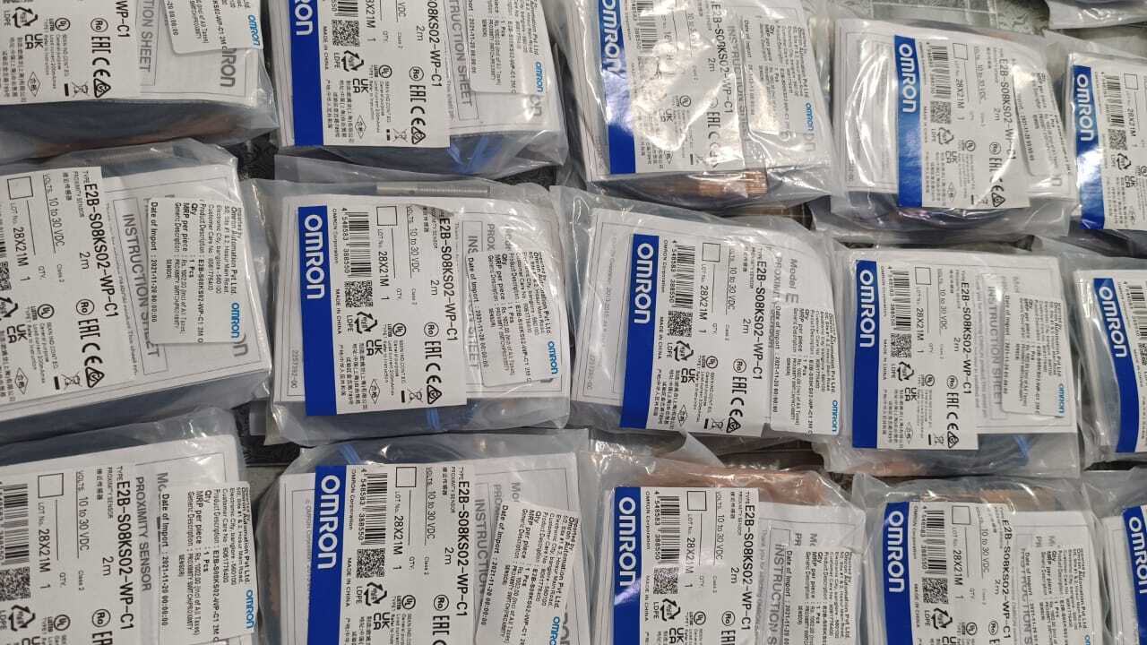 OMRON PROXIMITY SENSOR,E2B-M12LS04-WP-C1,E2A-M12KS04-WP-C1, E2A-M12KS04-WP-D1,  E2A-M12KN08-M1-C1,   E2A-M12KN08-WP-C1, E2A-M12LN08-M1-B1, E2A-M12LS04-WP-B1, E2A-M12LS04-WP-C1