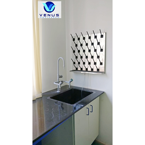 Sink Unit With Peg Board - Design: Modern