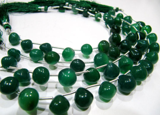 Natural Green Onyx Onion Shape Plain 9 - 10mm Beads Strand 8 Inches Long