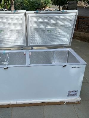 800L Voltas Standard Deep Freezer - Capacity: 800 Ltr/Hr