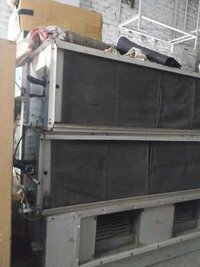 Used Ductable Air Conditioner - Color: Silver/gray