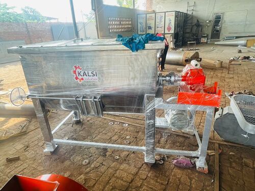 Steel Feed Mixer Machine - Automatic Grade: Semi-automatic