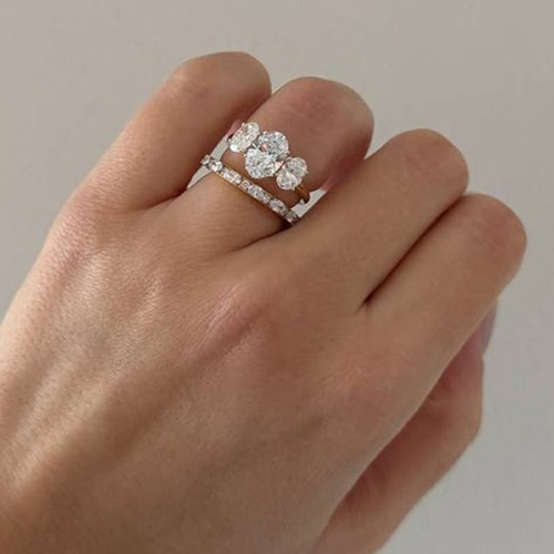 Ladies Diamond Ring