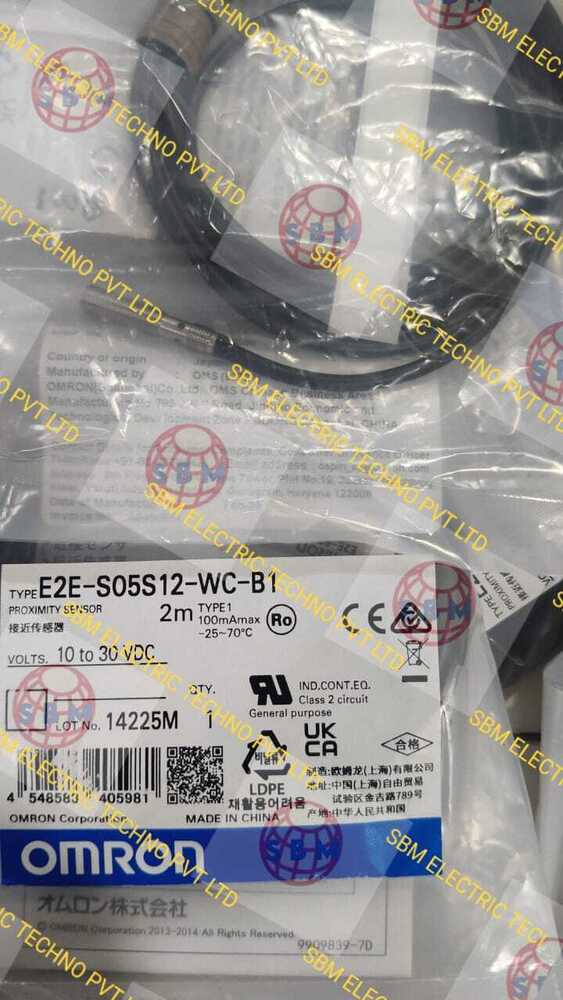 OMRON PROXIMITY SENSOR, E2E-S05S12-WC-B1,E2E-X4MD1-R