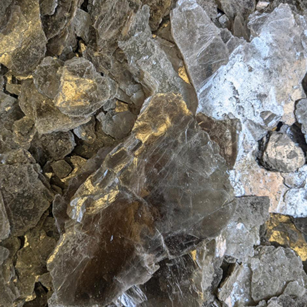 Mineral Mica Scap - Biotite, 10x10x10 Inches, White | Applications: Building, Cosmetic, Insulation, High Voltage, Painting, Fire Protection