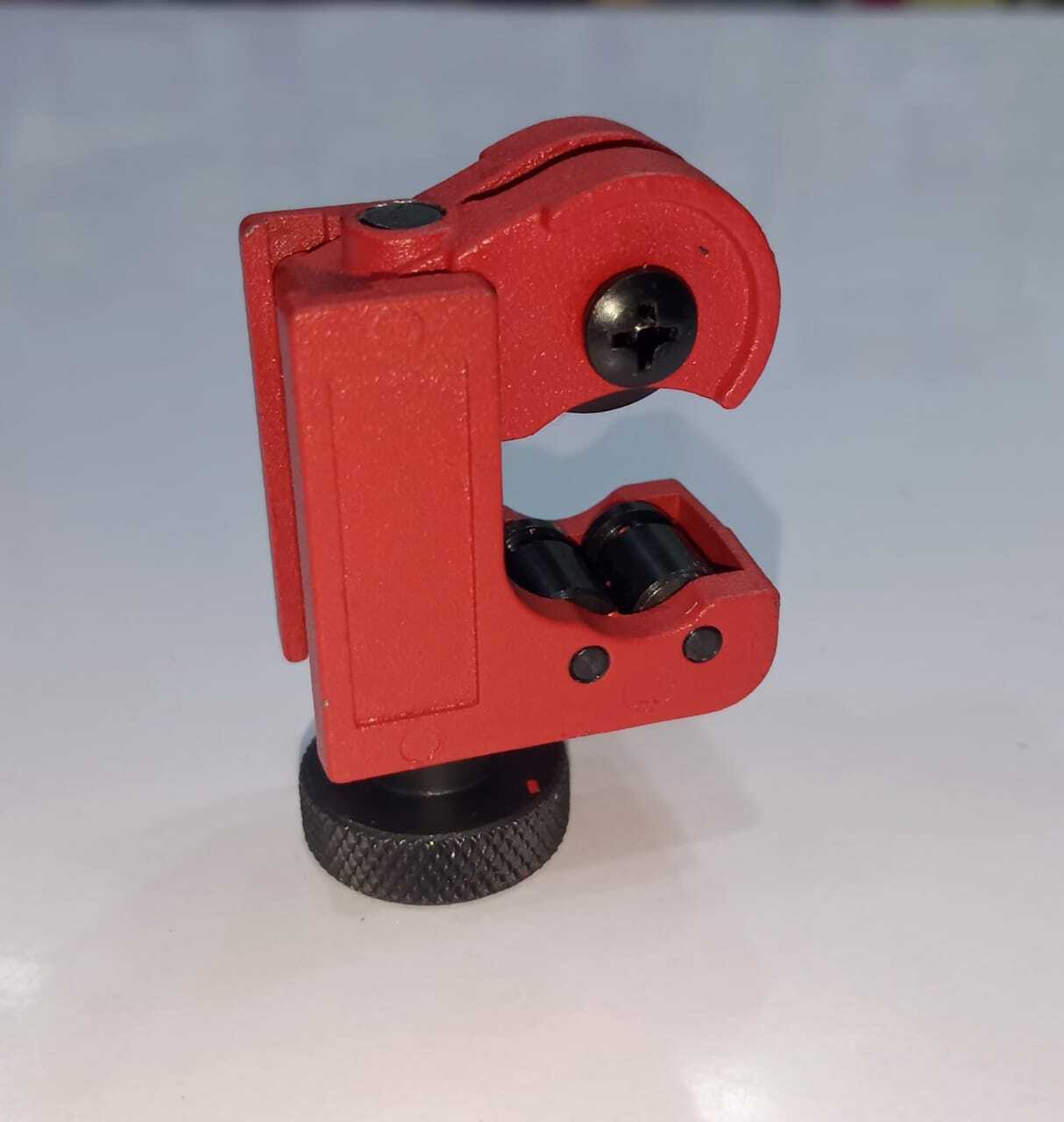 Mini tube cutter 3-16mm (1/8-5/8