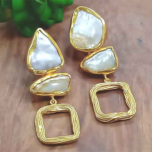 Baroque Pearl Earrings - Gender: Women