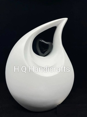 Aluminium Premium Tear Drop With Black Heart Cremation Urn - Finishing: Enamel