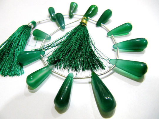 Natural Green Onyx Tear Drop Shape Plain 20 to 25mm long Beads Strand 8 Inch Long