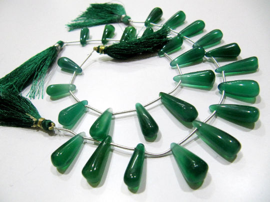 Natural Green Onyx Tear Drop Shape Plain 20 to 25mm long Beads Strand 8 Inch Long