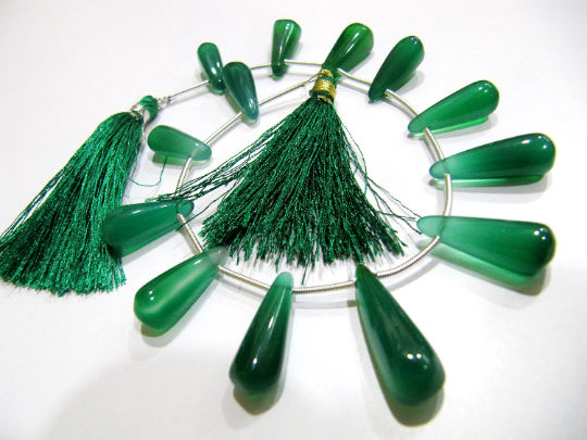 Natural Green Onyx Tear Drop Shape Plain 20 to 25mm long Beads Strand 8 Inch Long