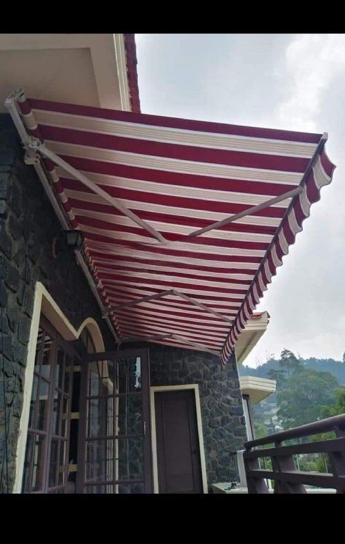 Retractable Awning