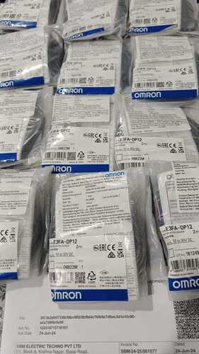 OMRON PHOTOELERIC SENSOR, E3FA-DP12