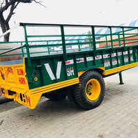 Hydraulic Tractor Trolley