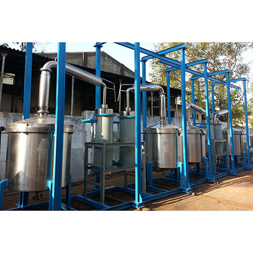 Industrial Essential Oil Distillation Plant - Automatic Grade: Semi-Automatic