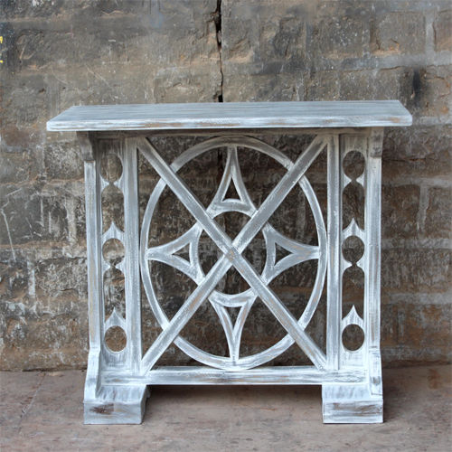 CONSOLE TABLE