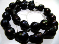 Natural Black Pearl Baroque Shape / Nugget Shape 15 to 20mm Strand 15-16''long