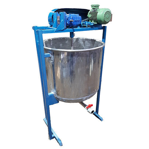 Industrial Liquid Mixer - Material: Stainless Steel