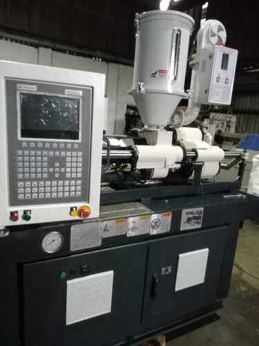 Milacron Sigma 80 ton with Original VDP and new PLC control panel