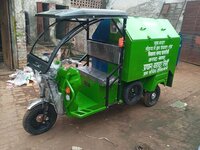 Battery Operated E Rickshaw - Motor Power: 1000 Watt (w)