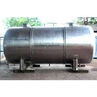 Ss Horizontal Storage Tank - Capacity: 1000 Ltr/hr