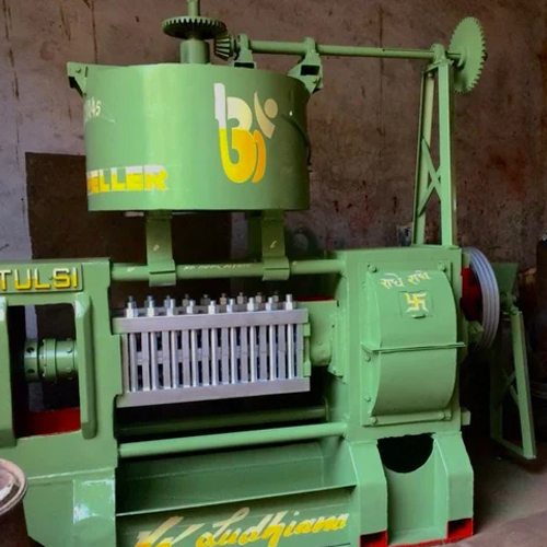 Double Gear Neem Seed Oil Expeller Machine