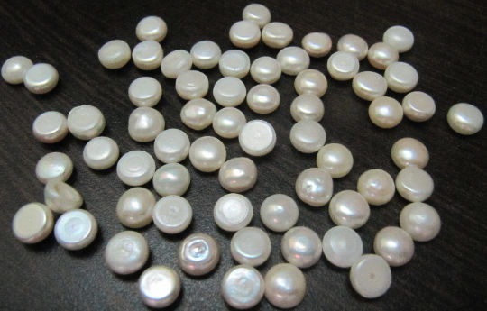 10 Pcs Set Natural White Pearls Coin Shape Round Plain 7 To 10mm Pearl