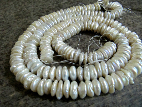 Natural White Pearl Button Disc Shape 10 to 11mm Beads Strand 8 inches Long